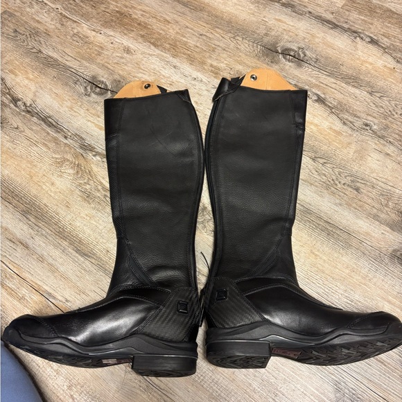 Ariat Black Women's Riding Boots - Picture 2 of 4